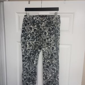 Black and White Floral Patterned Pants